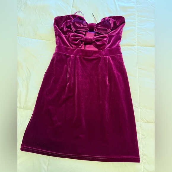 NWOT Avec Les Filles Satin Bow Front Hot Pink Mini Dress Size Small - Picture 2 of 5